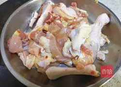 Illustration of how to make fried chicken with pepper 2