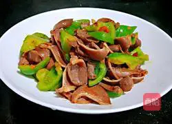 Illustration of how to make duck gizzards and green peppers 5