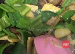 Illustration of how to make fried bell peppers with soy sauce 10