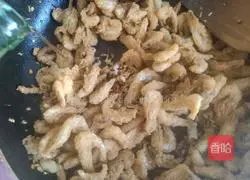 Illustration of how to make crispy river shrimp 15