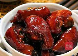 Illustration of Braised Pork Trotters 10