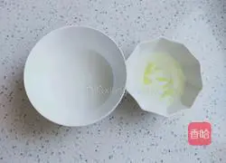 Illustration of how to make luncheon meat and steamed baby cabbage 6