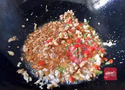 An illustration of how ants climb a tree 10