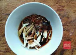 Illustration of the lazy version of braised chicken legs 2