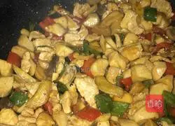 Illustration of how to make fried pork slices with king oyster mushroom 10