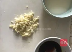 Illustration of how to make cabbage stuffed with meat 6