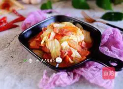 Illustration of how to stir-fry cabbage with bacon, carrots and cabbage 13