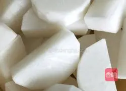 Cantonese style radish braised beef brisket illustration 2