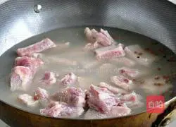 Illustration of how to make sauced pork ribs 3