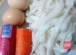 Illustration of how to make fried rice noodles 1