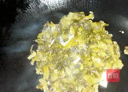 Illustration of how to make stir-fried pork with pickled cabbage 6