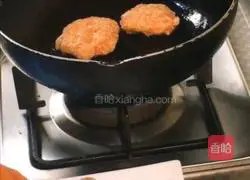 Illustration of how to make cabbage lotus root cake 7