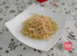 Illustration of how to make vinegar-coated potato shreds 1