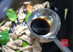 Illustration of how to make fat sausage 8