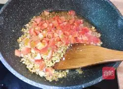 Illustration of how to make peas with rotten meat in tomato sauce 9