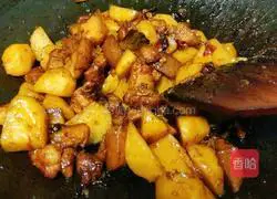 Braised pork and potatoes recipe 4