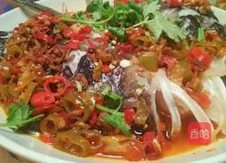 Illustration of how to make fish head with chopped pepper 5