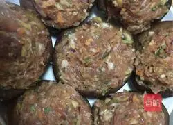 Illustration of how to make steamed pork with mushrooms 4