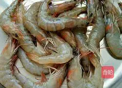 Illustration of how to make steamed shrimp with garlic vermicelli 1