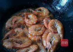 How to braise prawns in oil Illustration 7