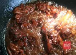 Illustration of how to make Coke chicken wings 9