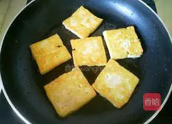 Illustration of how to make cumin dried tofu 4