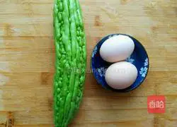 Bitter Melon Omelette Recipe Illustration 1