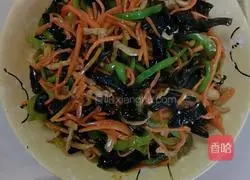 Illustration of how to make fish-flavored shredded pork 10