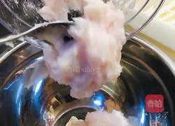 Illustration of making mushroom and fish ball box 6