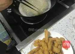 Illustration of how to make your own chicken tenders 5
