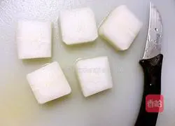 Illustration of how to make steamed meatballs with white radish 2