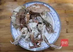 Illustration of how to make spicy crab 12