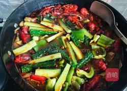 Thirteen-flavor spicy crayfish recipe 8