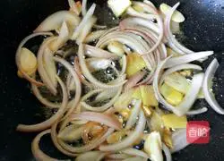 Illustration of how to suck the roots of chicken wings 9