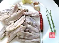 Illustration of how to make spicy chicken wing tips 1