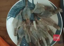 Illustration of how to make garlic vermicelli shrimp 3