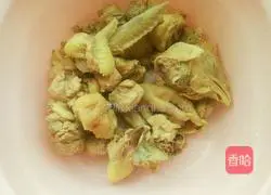 Illustration of cooking oil-consuming tender chicken 2