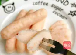 Illustration of how to make shrimp sausage 10