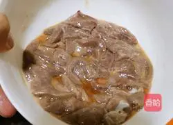 Illustration of how to make stir-fried pork liver 1