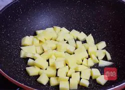 Black Pepper Potato Chicken Bento Recipe Illustration 4