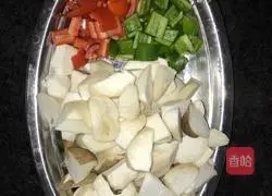 Apricot abalone Illustration of how to make fried pork slices with mushrooms 1