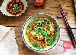 Illustration of how to make steamed crispy pork with chicken juice 14