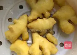 Guangdong Sweet Vinegar Pork Knuckles and Ginger Recipe Illustration 3