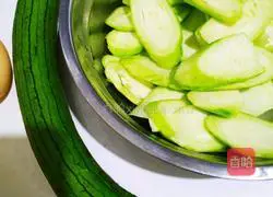 How to make flower nail powder 1