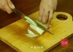 Illustration of Korean-style fried zucchini 3