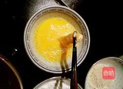 Illustration of how to make fried chicken fillet 3