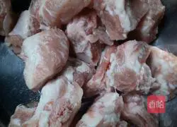 Illustration of how to make fried pork ribs 2