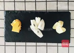 Illustration of how to make smoked fish 3 