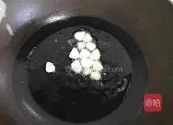 Illustration of how to make fried broccoli with shrimps 6