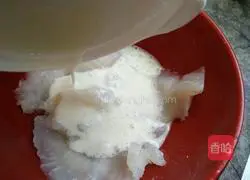 Illustration of how to make tomato fish soup 4